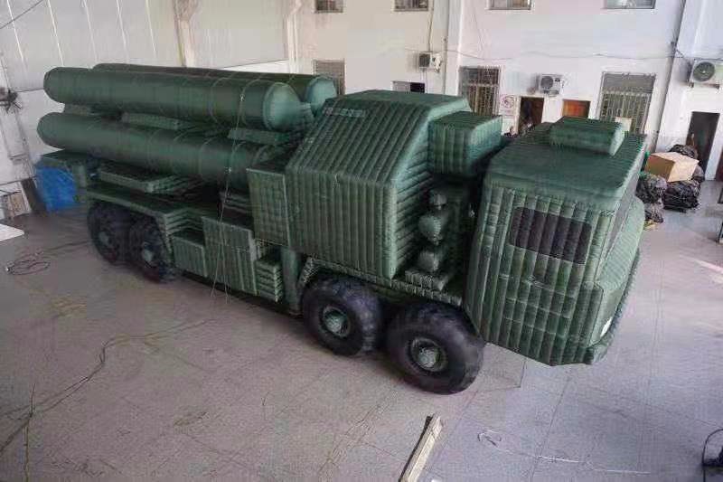 兴宁军用小型导弹车